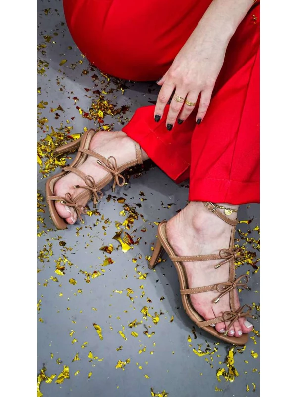 Sandália Iza - Marrom claro